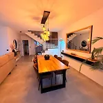 Casa Tropical *