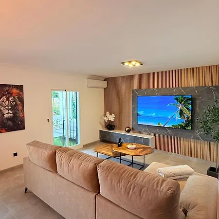 Casa Tropical Nyaraló *