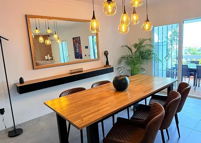 Casa Tropical * نيرخا